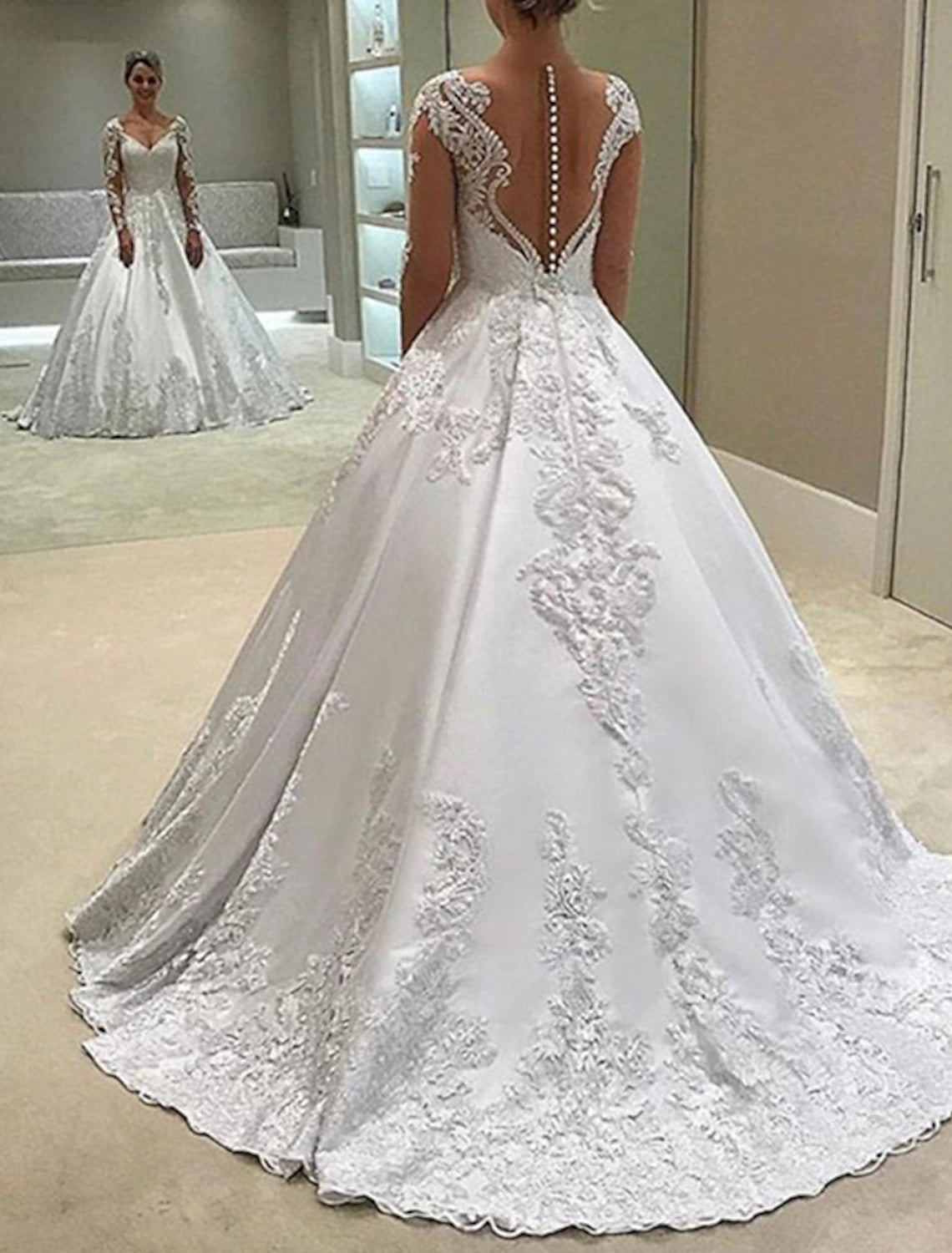 Buyishang Engagement Formal Wedding Dresses Ball Gown Sweetheart Long Sleeve Court Train Satin Bridal Gowns With Buttons Appliques